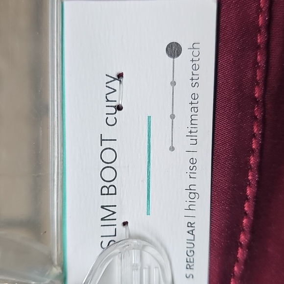 NWT Maurices SLIM Boot Curvy Jeans SZ S (4-6) MAROON Stretchy - Picture 6 of 14